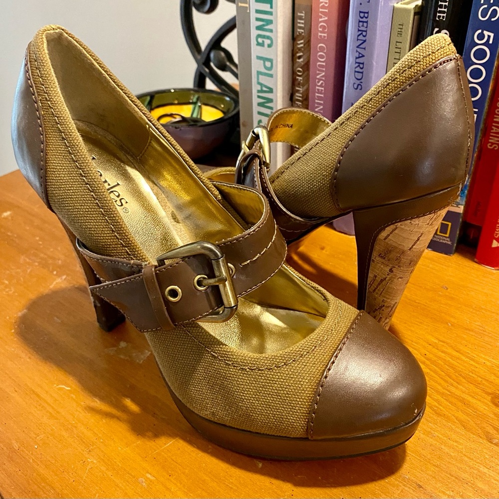 Charles Albert Brown High Heel Mary Jane Pumps